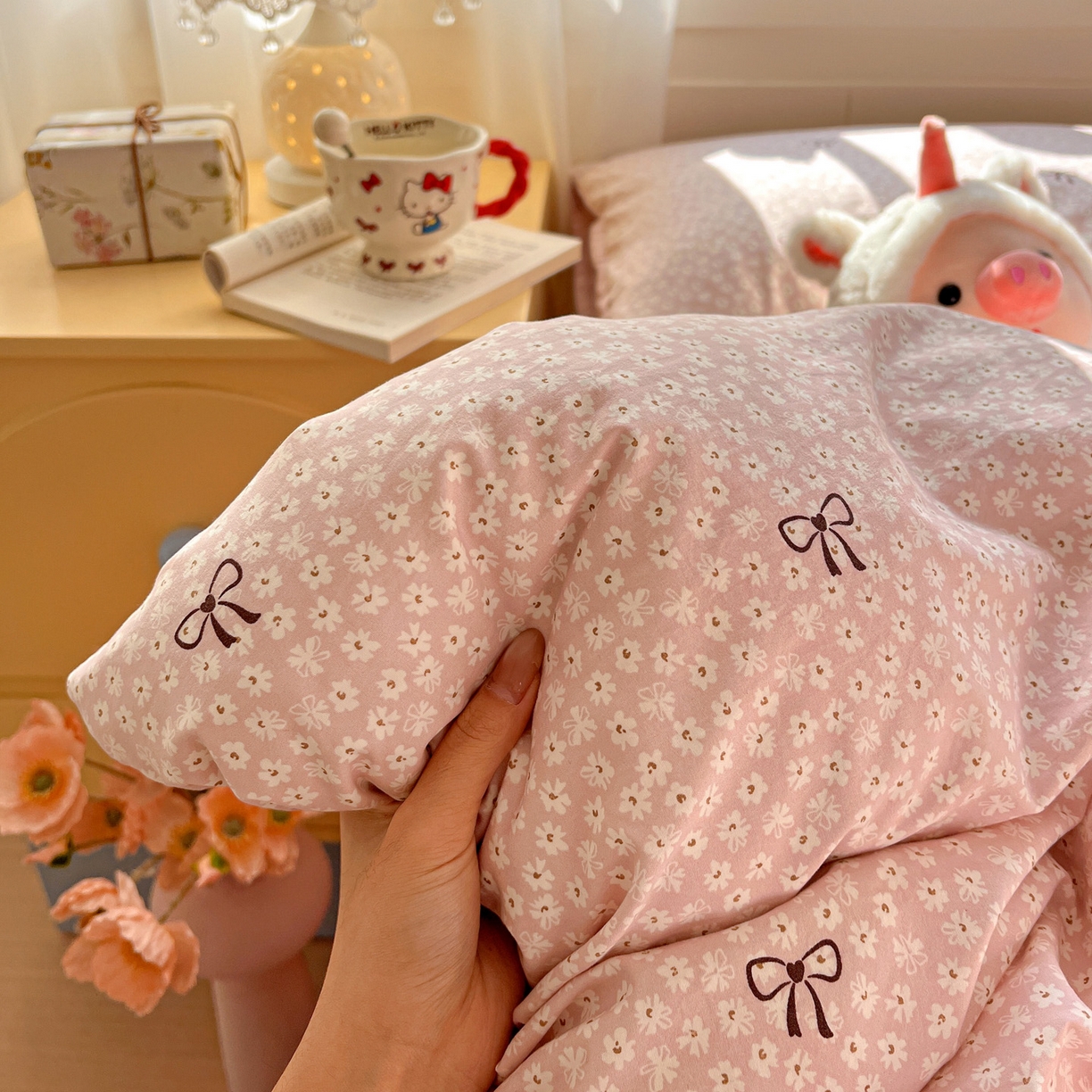 91家纺网 家纺一手货源 找家纺 弗苓家纺 2026新款古法水洗仿棉云感纱四件套小布袋 露思