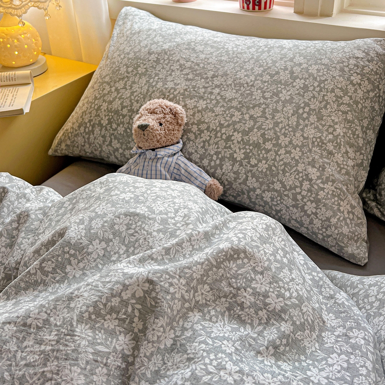 91家纺网 家纺一手货源 找家纺 弗苓家纺 2026新款古法水洗仿棉云感纱四件套小布袋 漫野