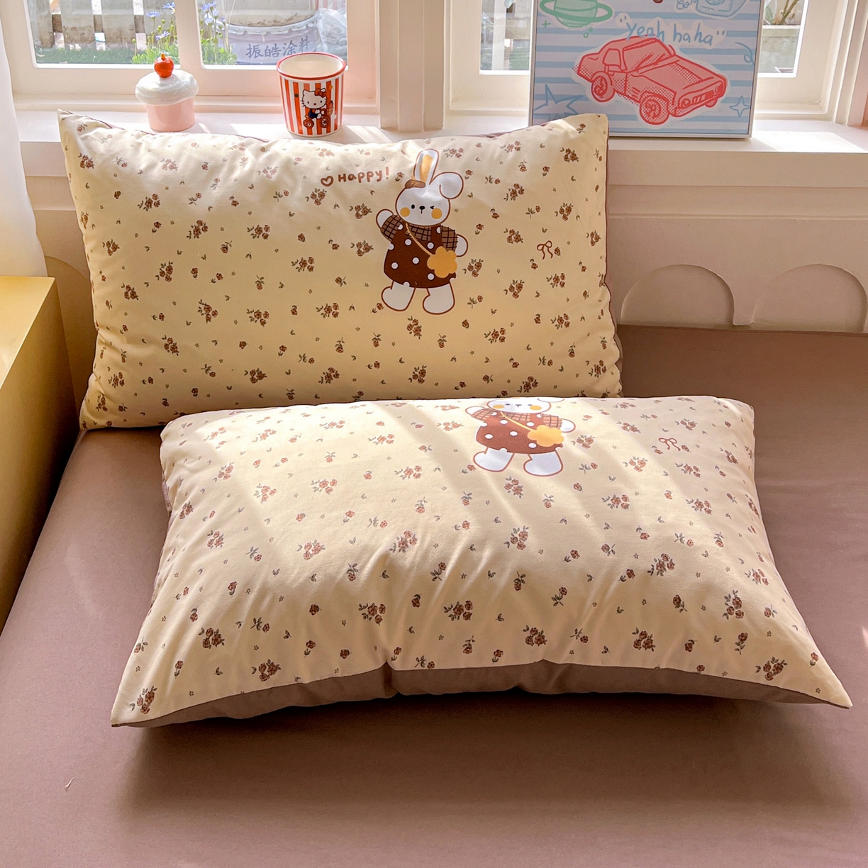 91家纺网 家纺一手货源 找家纺 弗苓家纺 2026新款古法水洗仿棉云感纱四件套小布袋 萌萌兔