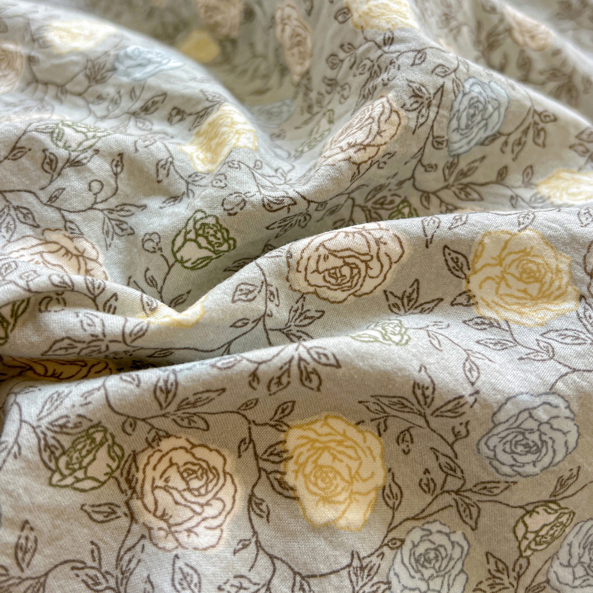 91家纺网 家纺一手货源 找家纺 弗苓家纺 2026新款古法水洗仿棉云感纱四件套小布袋 梦屿