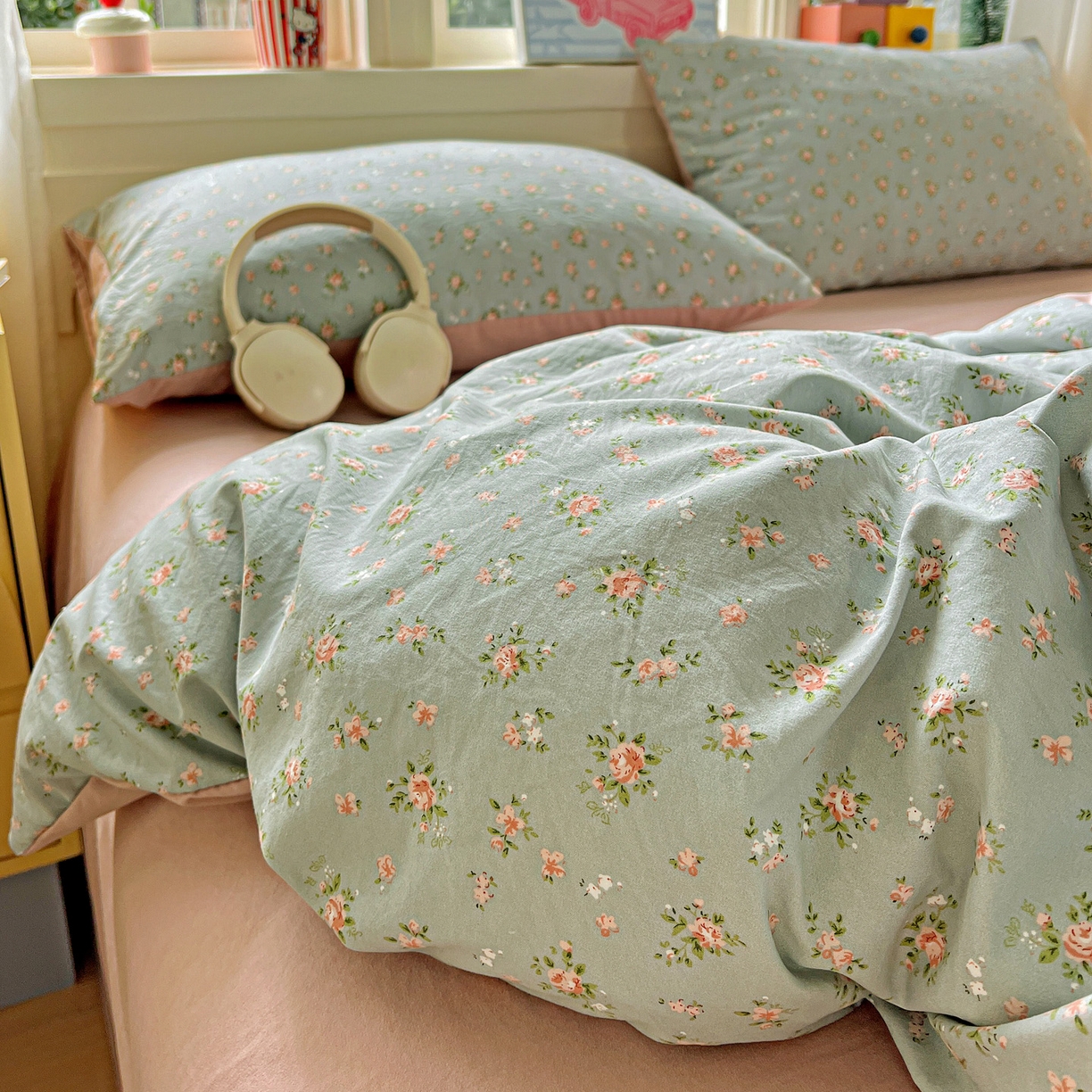 91家纺网 家纺一手货源 找家纺 弗苓家纺 2026新款古法水洗仿棉云感纱四件套小布袋 秘密花园