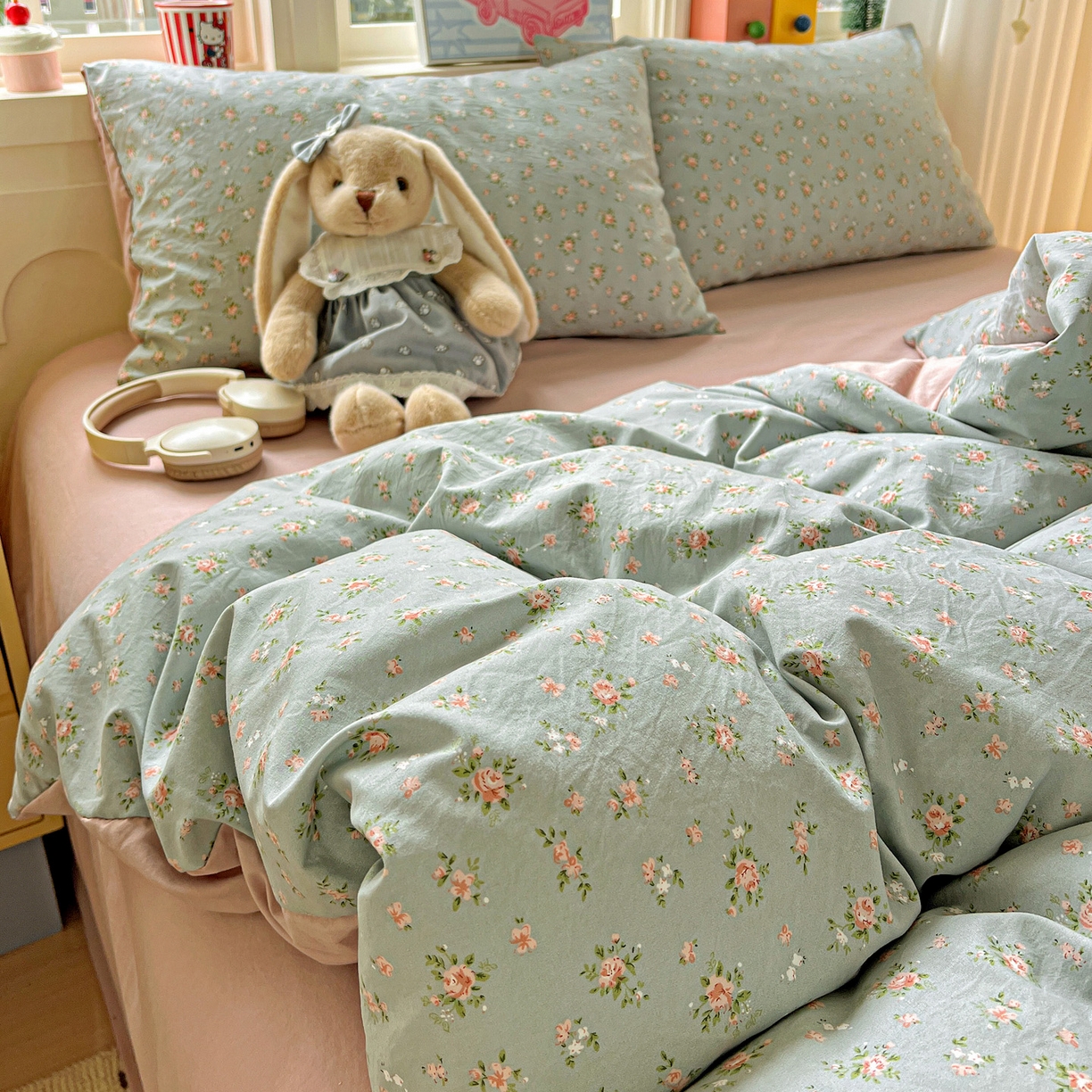 91家纺网 家纺一手货源 找家纺 弗苓家纺 2026新款古法水洗仿棉云感纱四件套小布袋 秘密花园