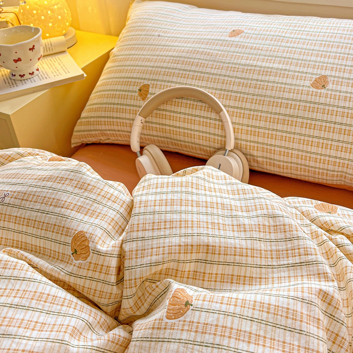 91家纺网 家纺一手货源 找家纺 弗苓家纺 2026新款古法水洗仿棉云感纱四件套小布袋 南瓜派