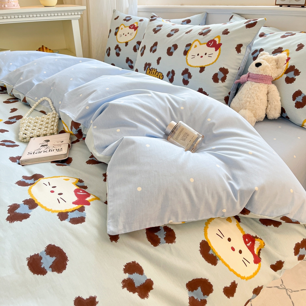 91家纺网 家纺一手货源 找家纺 博雅 2026新款全棉纯棉卡通四件套 豹纹小猫-蓝