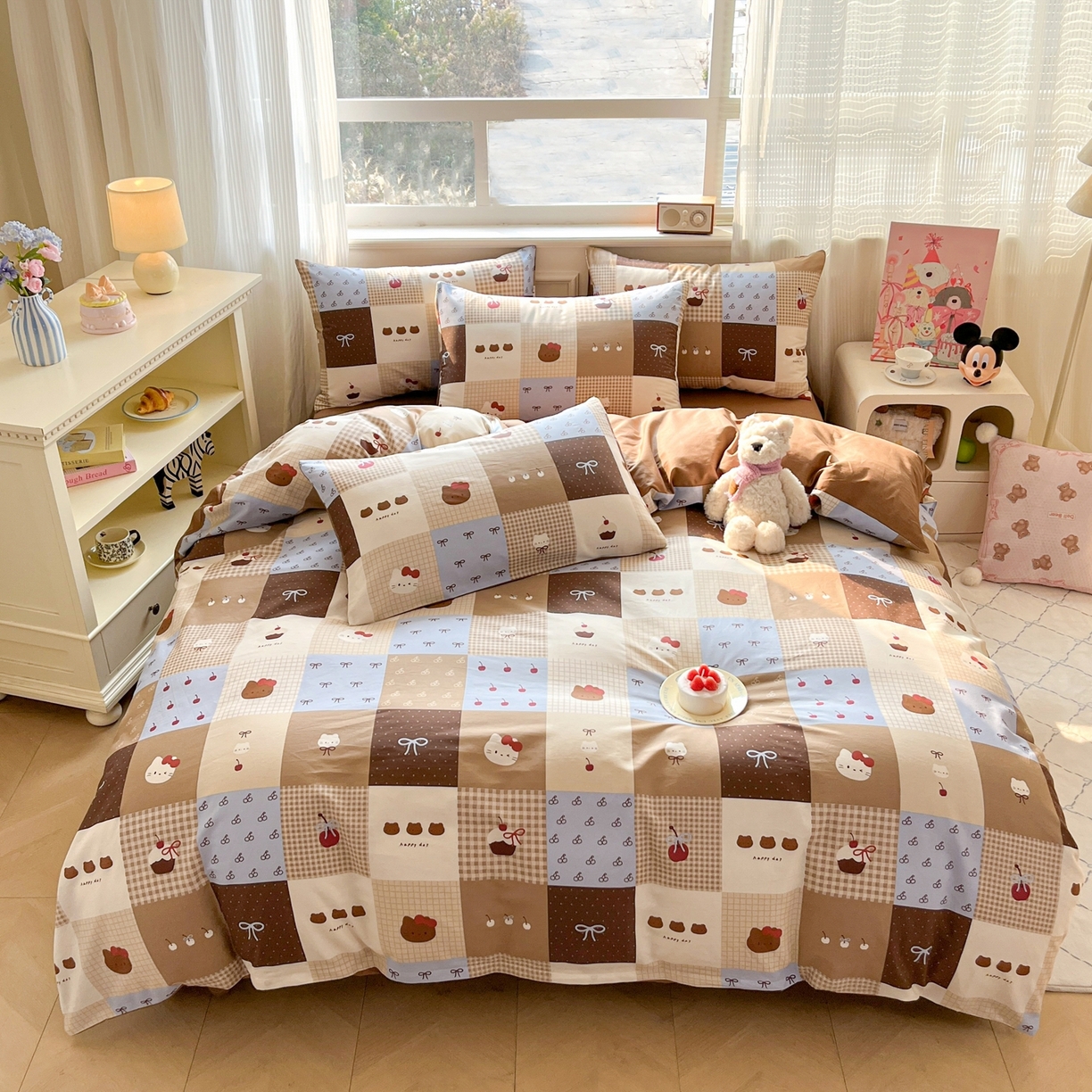 91家纺网 家纺一手货源 找家纺 博雅 2026新款全棉纯棉卡通四件套 咖格蛋糕猫