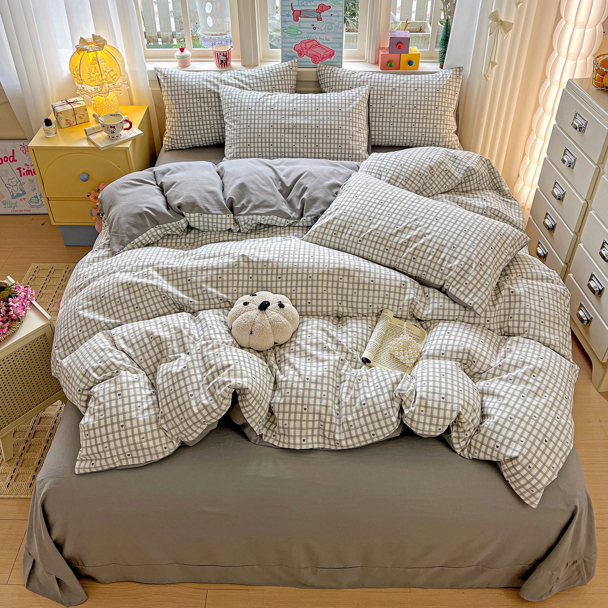 91家纺网 家纺一手货源 找家纺 弗苓家纺 2026新款古法水洗仿棉云感纱四件套小布袋 甜心乐园