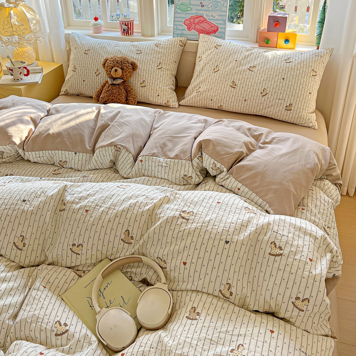 91家纺网 家纺一手货源 找家纺 弗苓家纺 2026新款古法水洗仿棉云感纱四件套小布袋 条纹木马