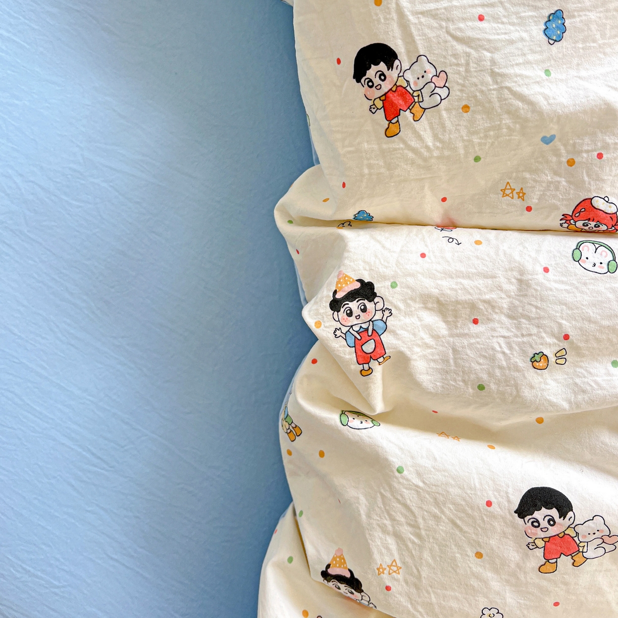 91家纺网 家纺一手货源 找家纺 弗苓家纺 2026新款古法水洗仿棉云感纱四件套小布袋 童趣