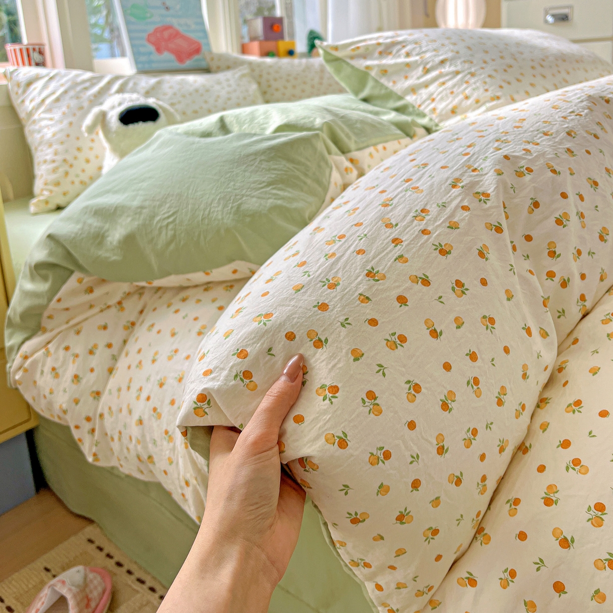 91家纺网 家纺一手货源 找家纺 弗苓家纺 2026新款古法水洗仿棉云感纱四件套小布袋 小橘子