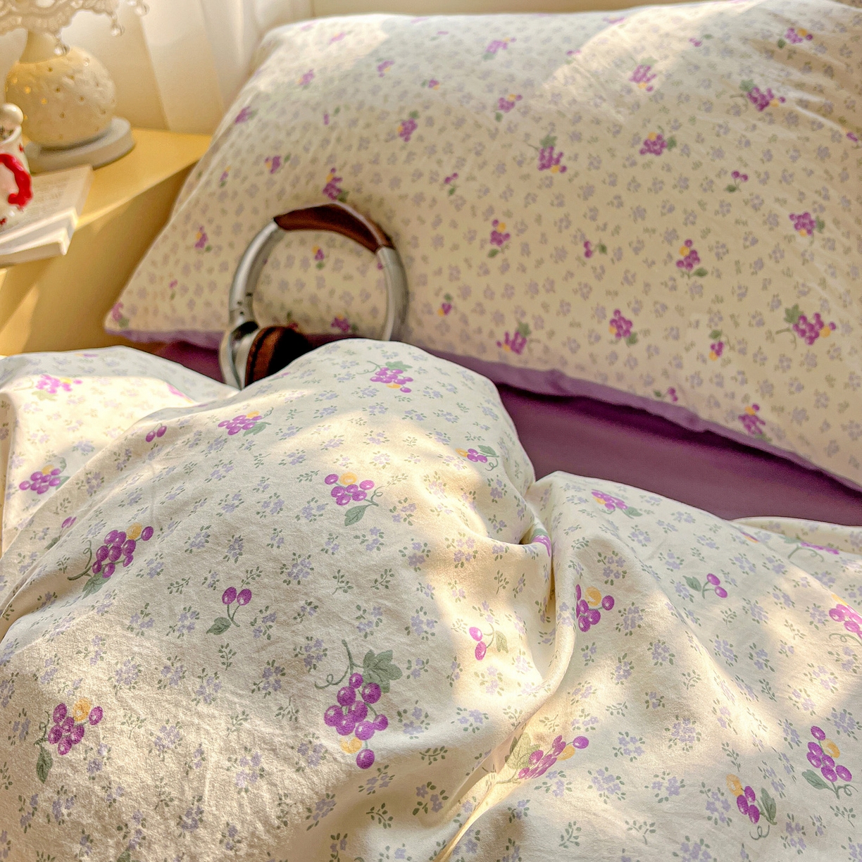 91家纺网 家纺一手货源 找家纺 弗苓家纺 2026新款古法水洗仿棉云感纱四件套小布袋 小葡萄