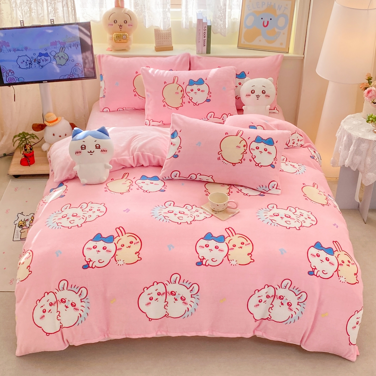 91家纺网 家纺一手货源 找家纺 博雅 2026新款卡哇正版授权高克重牛奶绒四件套 绒粉色吉伊卡哇