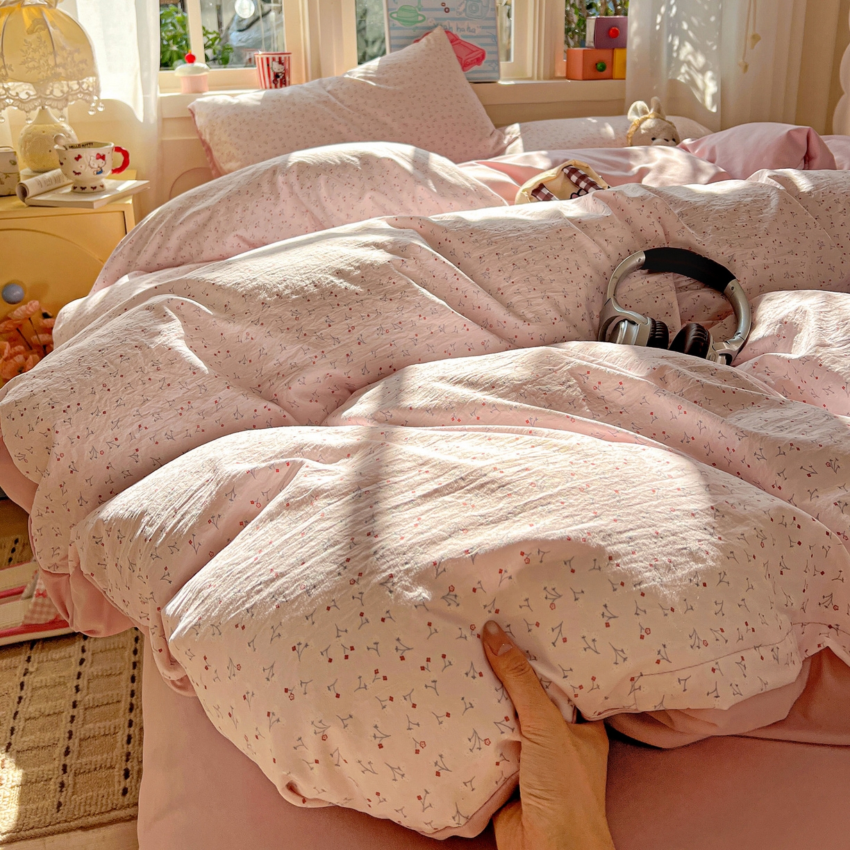 91家纺网 家纺一手货源 找家纺 弗苓家纺 2026新款古法水洗仿棉云感纱四件套小布袋 小幸运