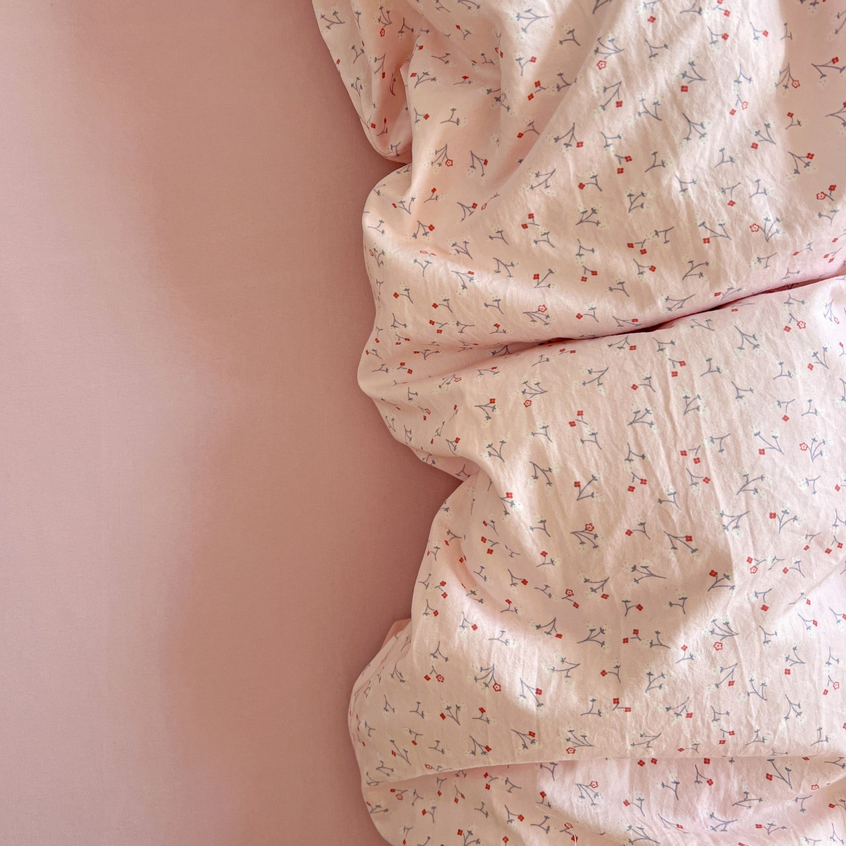 91家纺网 家纺一手货源 找家纺 弗苓家纺 2026新款古法水洗仿棉云感纱四件套小布袋 小幸运