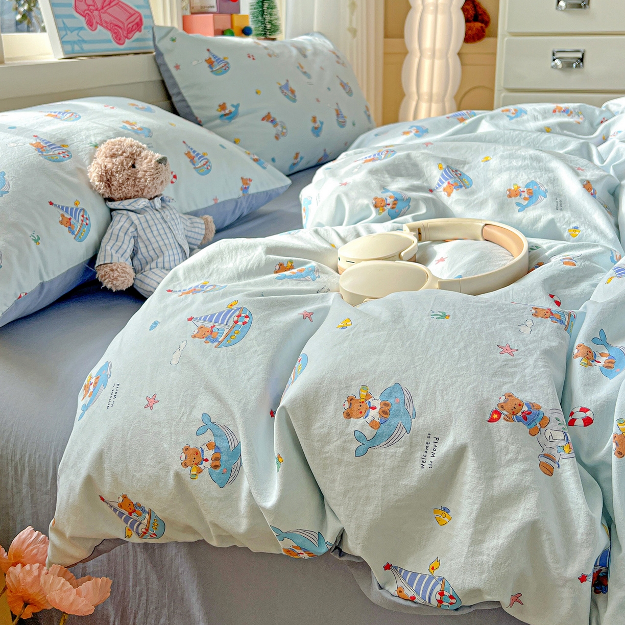 91家纺网 家纺一手货源 找家纺 弗苓家纺 2026新款古法水洗仿棉云感纱四件套小布袋 熊熊航海