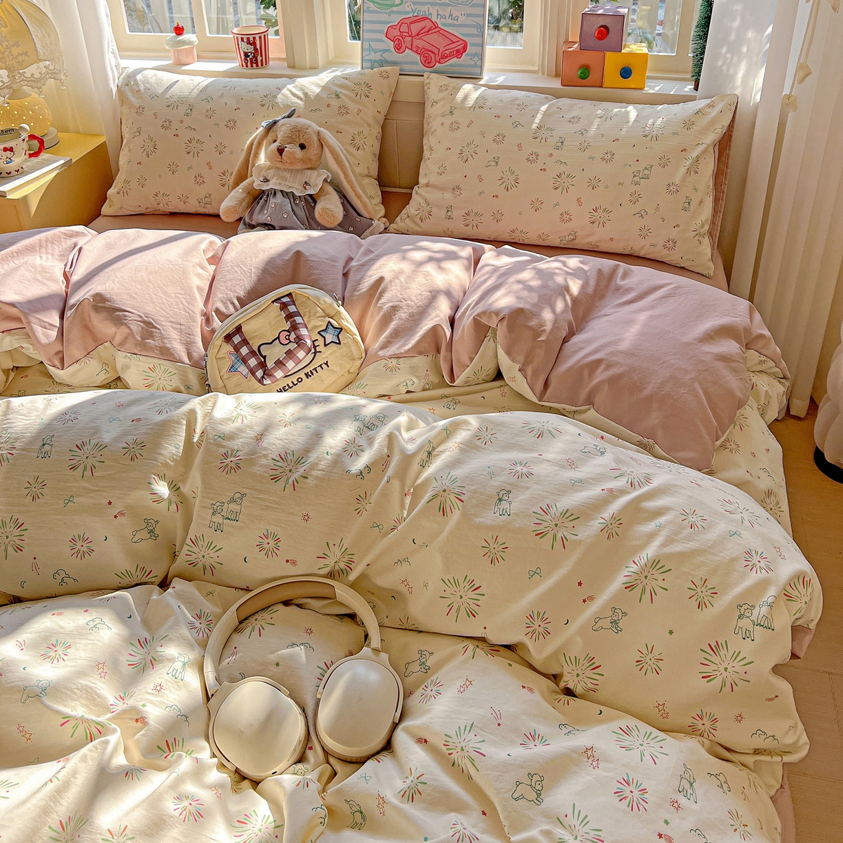 91家纺网 家纺一手货源 找家纺 弗苓家纺 2026新款古法水洗仿棉云感纱四件套小布袋 烟花星语