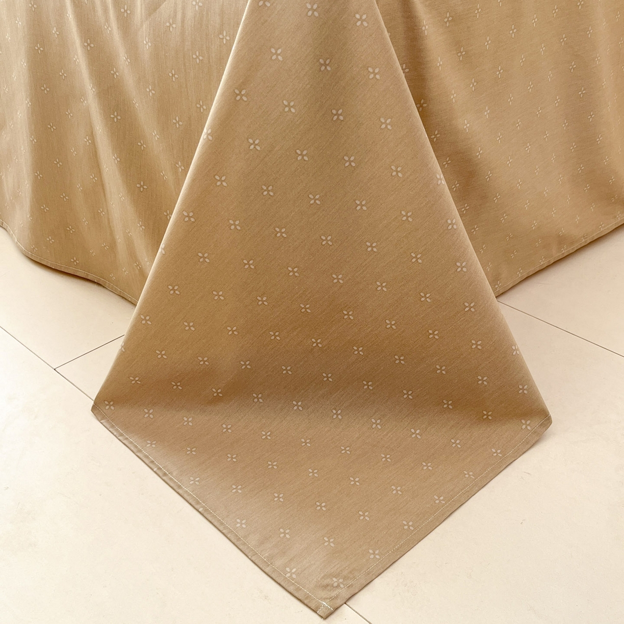 91家纺网 家纺一手货源 找家纺 西引力 2026新款40S全棉斜纹印花四件套 费尔岛小熊