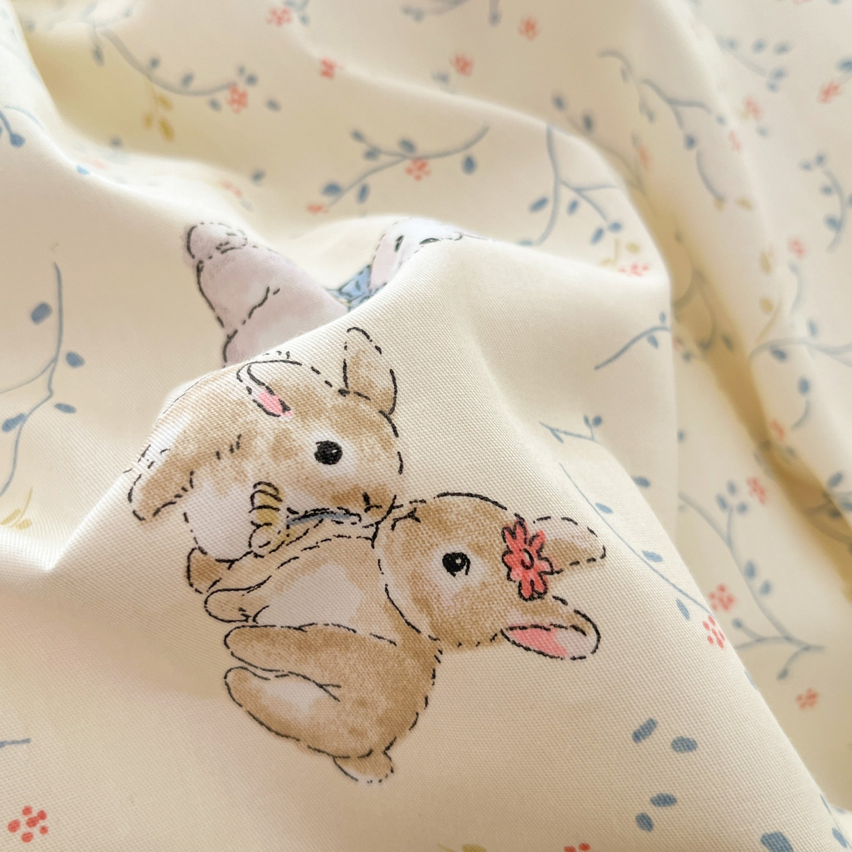 91家纺网 家纺一手货源 找家纺 西引力 2026新款40S全棉斜纹印花四件套 花枝兔