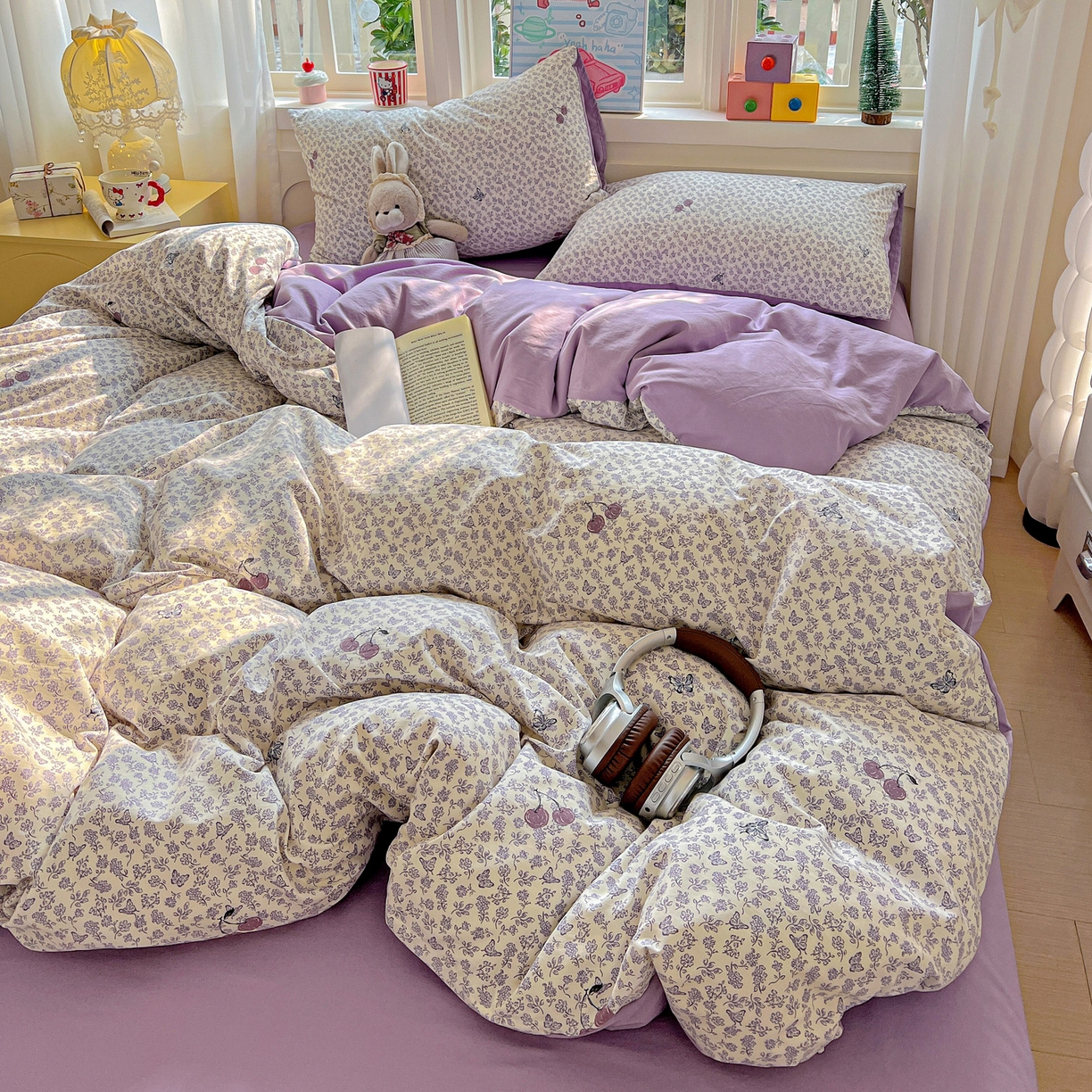 91家纺网 家纺一手货源 找家纺 弗苓家纺 2026新款古法水洗仿棉云感纱四件套小布袋 紫樱桃