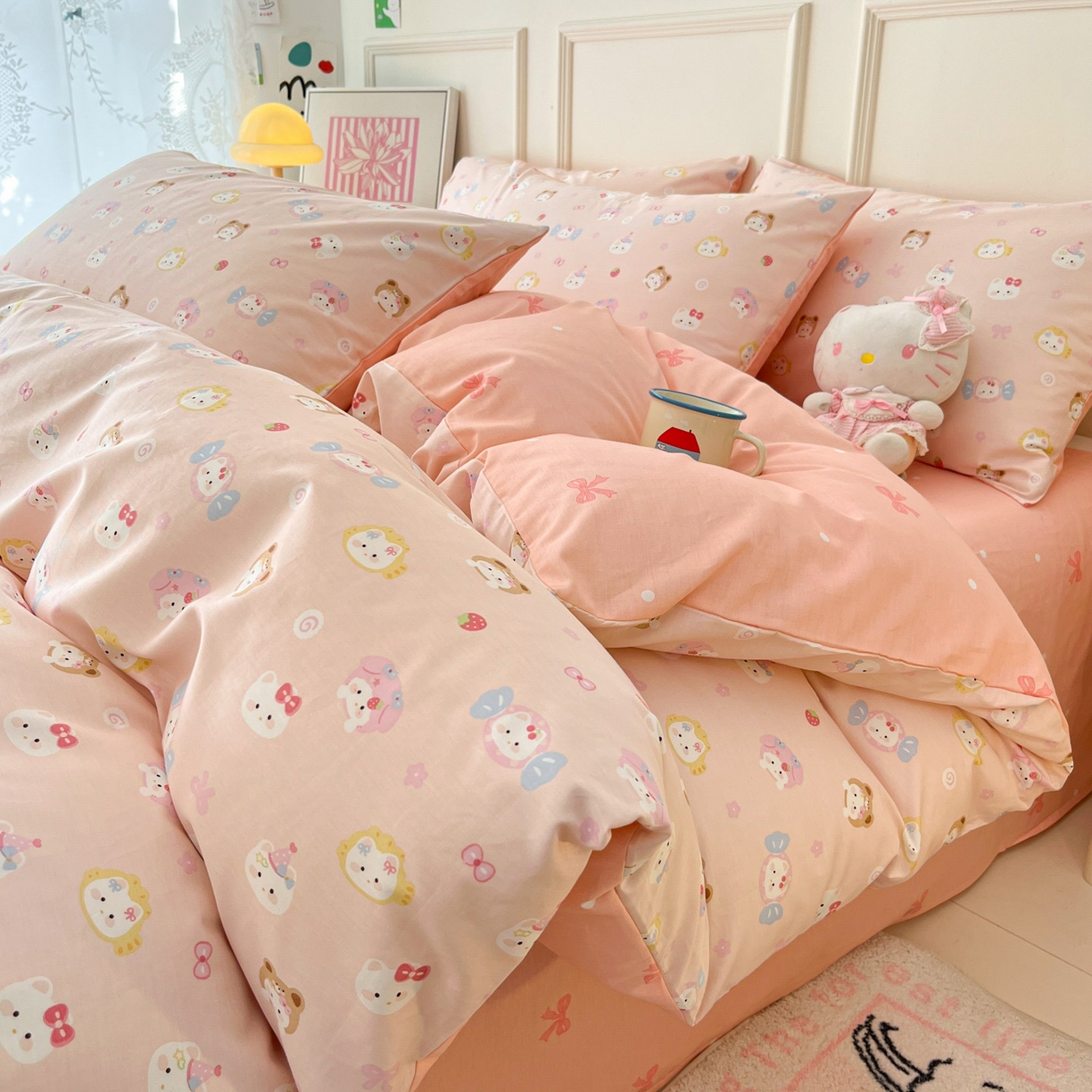 91家纺网 家纺一手货源 找家纺 西引力 2026新款40S全棉斜纹印花四件套 糖果猫-粉