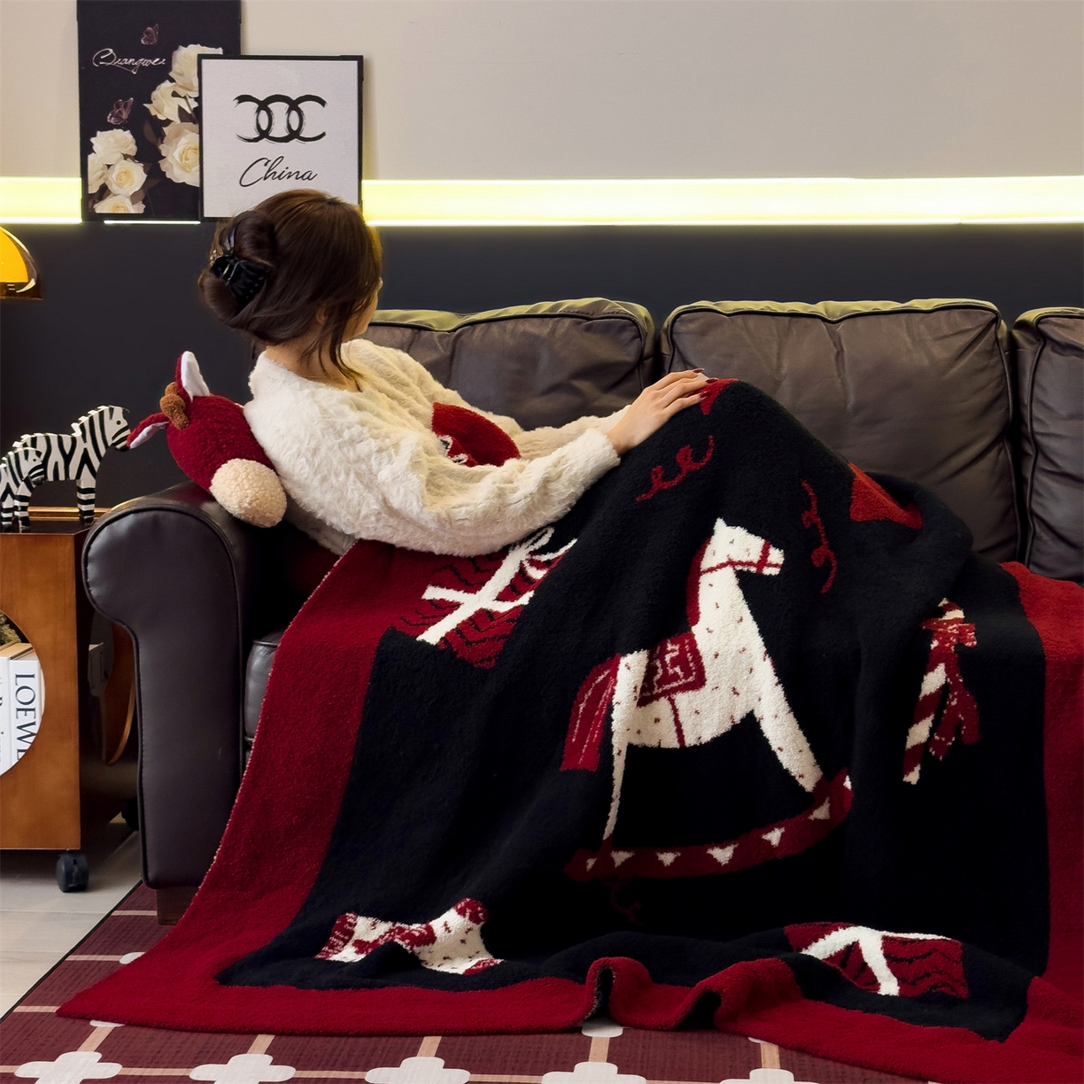 91家纺网 家纺一手货源 找家纺 兄弟坊 2026新款A类大阪半边绒糯叽叽毛毯 盖毯 午睡毯 夏被毯 披肩毯 糯叽叽半边绒-小木马