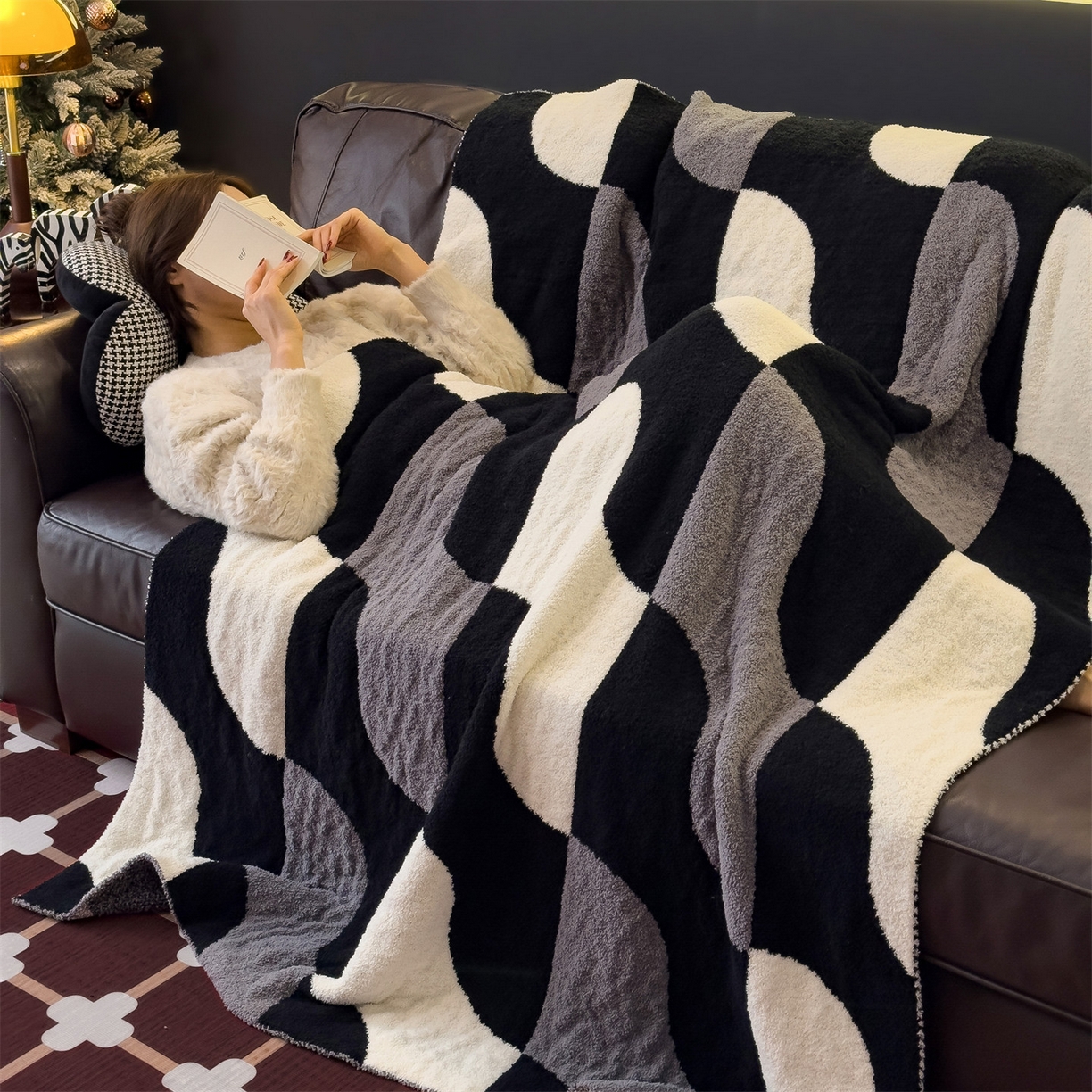 91家纺网 家纺一手货源 找家纺 兄弟坊 2026新款A类大阪半边绒糯叽叽毛毯 盖毯 午睡毯 夏被毯 披肩毯 糯叽叽半边绒-几何图