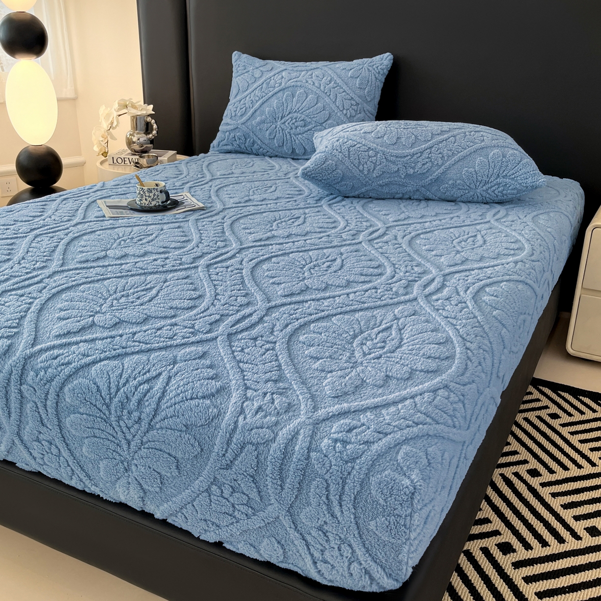 91家纺网 家纺一手货源 找家纺 莱家富 2026新款提花塔芙绒床笠-繁花系列（可供跨境外贸抽空压缩爆款首选） 繁花-午夜蓝