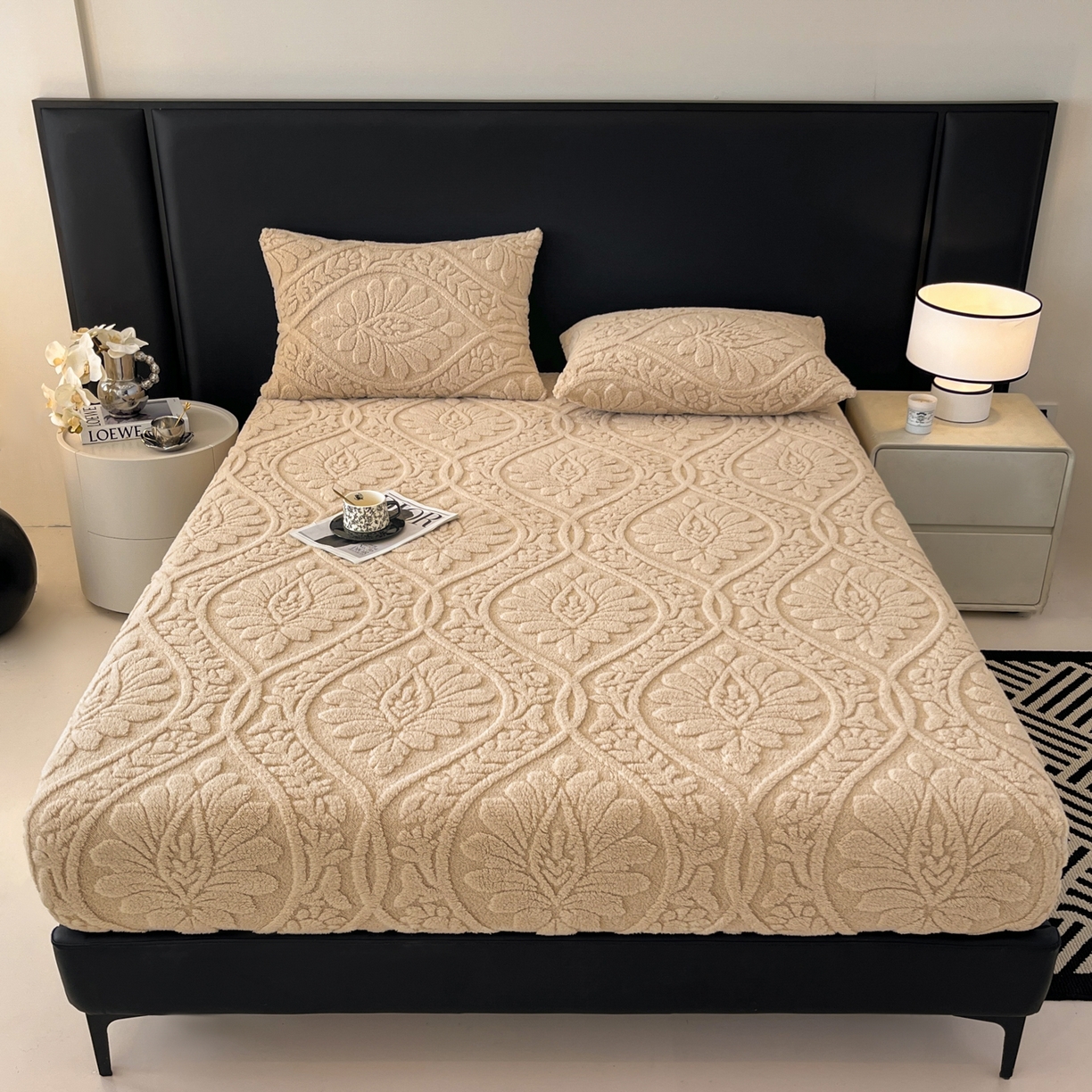 91家纺网 家纺一手货源 找家纺 莱家富 2026新款提花塔芙绒床笠-繁花系列（可供跨境外贸抽空压缩爆款首选） 繁花-香槟咖