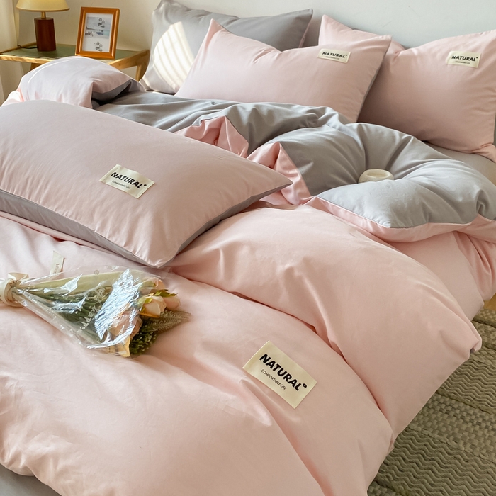 91家纺网 家纺一手货源 找家纺 昊翔家纺 2025新款13372全棉纯色四件套无印良品风简约套件 奶油粉-浅灰