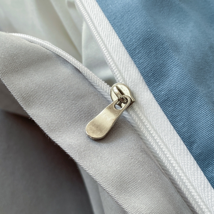 91家纺网 家纺一手货源 找家纺 昊翔家纺 2025新款13372全棉纯色四件套无印良品风简约套件 宾利蓝-浅灰