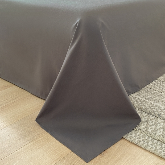 91家纺网 家纺一手货源 找家纺 昊翔家纺 2025新款13372全棉纯色四件套无印良品风简约套件 豆绿-深灰