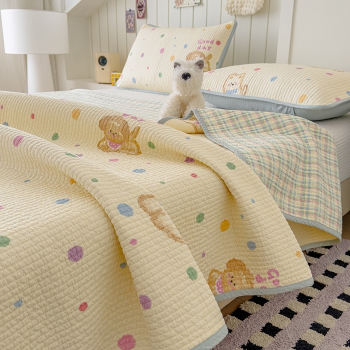 91家纺网 家纺一手货源 找家纺 茉夕家纺 2026新款春季纯棉棉花印花单品床盖单件床盖 假日小狗