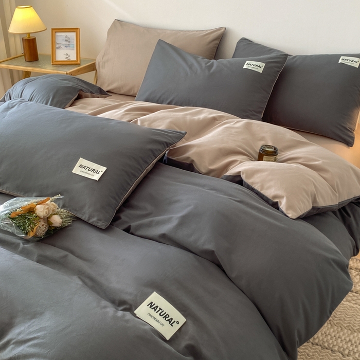 91家纺网 家纺一手货源 找家纺 昊翔家纺 2025新款13372全棉纯色四件套无印良品风简约套件 深灰-奶咖