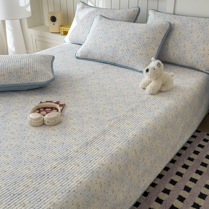 91家纺网 家纺一手货源 找家纺 茉夕家纺 2026新款春季纯棉棉花印花单品床盖单件床盖 凯蒂小猫