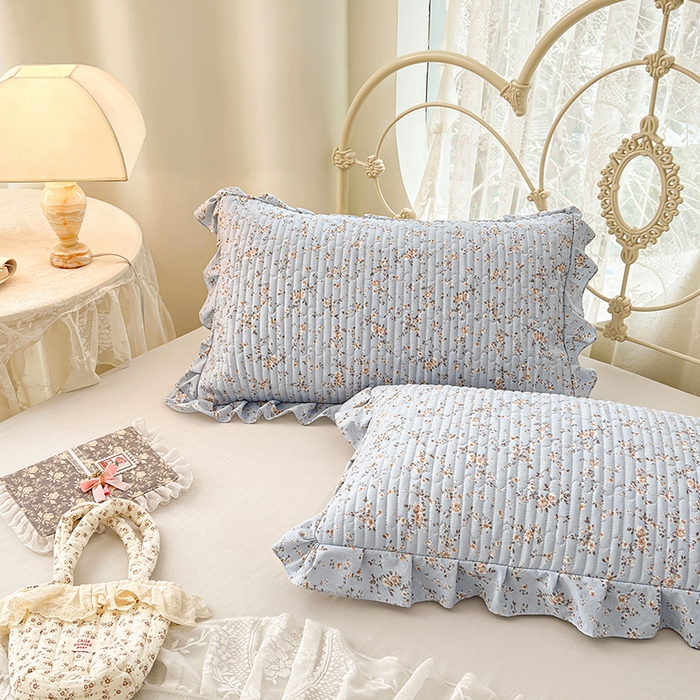 91家纺网 家纺一手货源 找家纺 梦舒羽 2026新款A类云朵棉夹棉花边枕套宿舍单人一只装枕芯内胆套-单人枕套 兰亭序-蓝（花边夹棉）