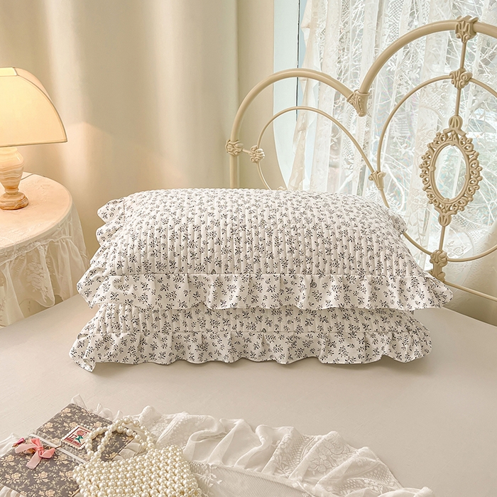 91家纺网 家纺一手货源 找家纺 梦舒羽 2026新款A类云朵棉夹棉花边枕套宿舍单人一只装枕芯内胆套-单人枕套 花间迷离（花边夹棉）