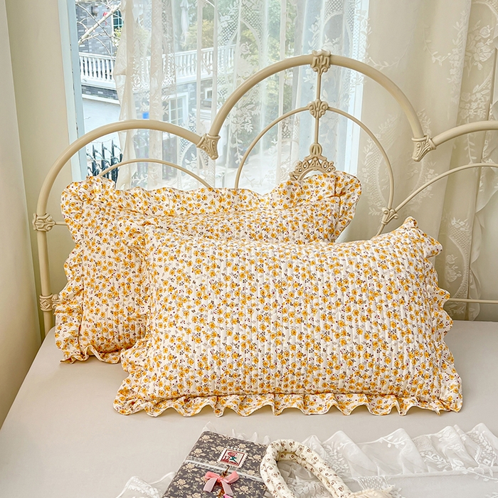 91家纺网 家纺一手货源 找家纺 梦舒羽 2026新款A类云朵棉夹棉花边枕套宿舍单人一只装枕芯内胆套-单人枕套 春日暖阳（花边夹棉）