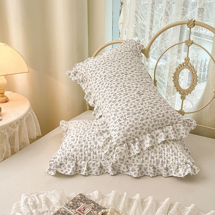 91家纺网 家纺一手货源 找家纺 梦舒羽 2026新款A类云朵棉夹棉花边枕套宿舍单人一只装枕芯内胆套-单人枕套 花间迷离（花边夹棉）