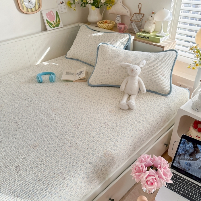 91家纺网 家纺一手货源 找家纺 茉夕家纺 2026新款春季纯棉棉花印花单品床盖单件床盖 蓝心兔