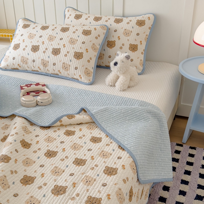 91家纺网 家纺一手货源 找家纺 茉夕家纺 2026新款春季纯棉棉花印花单品床盖单件床盖 迷你熊