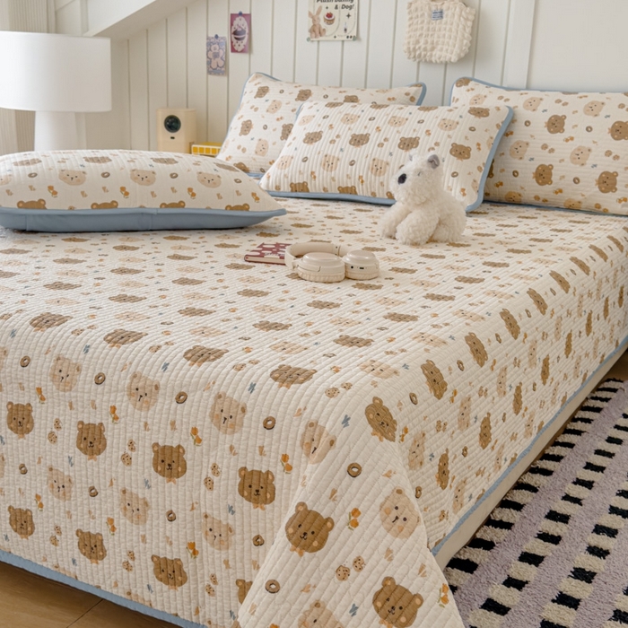 91家纺网 家纺一手货源 找家纺 茉夕家纺 2026新款春季纯棉棉花印花单品床盖单件床盖 迷你熊