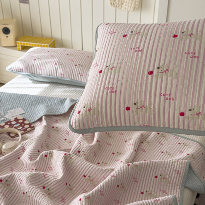 91家纺网 家纺一手货源 找家纺 茉夕家纺 2026新款春季纯棉棉花印花单品床盖单件床盖 米兰小狗