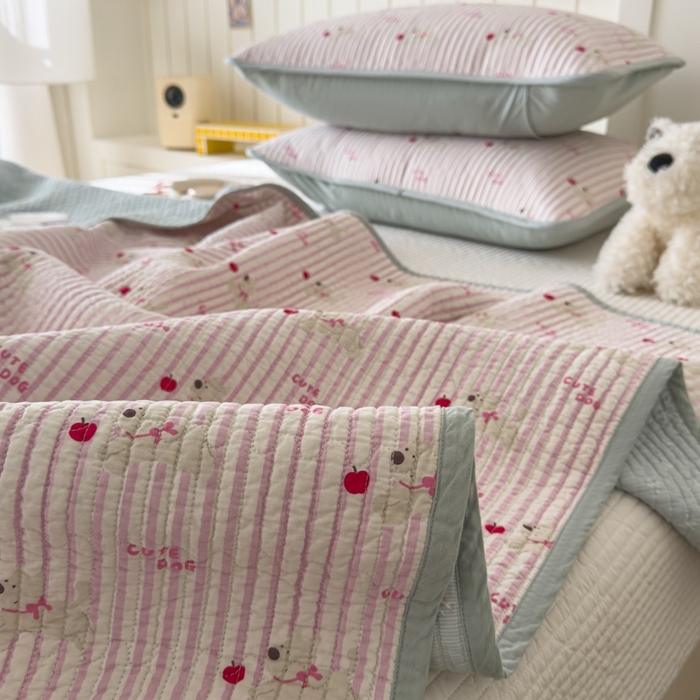 91家纺网 家纺一手货源 找家纺 茉夕家纺 2026新款春季纯棉棉花印花单品床盖单件床盖 米兰小狗