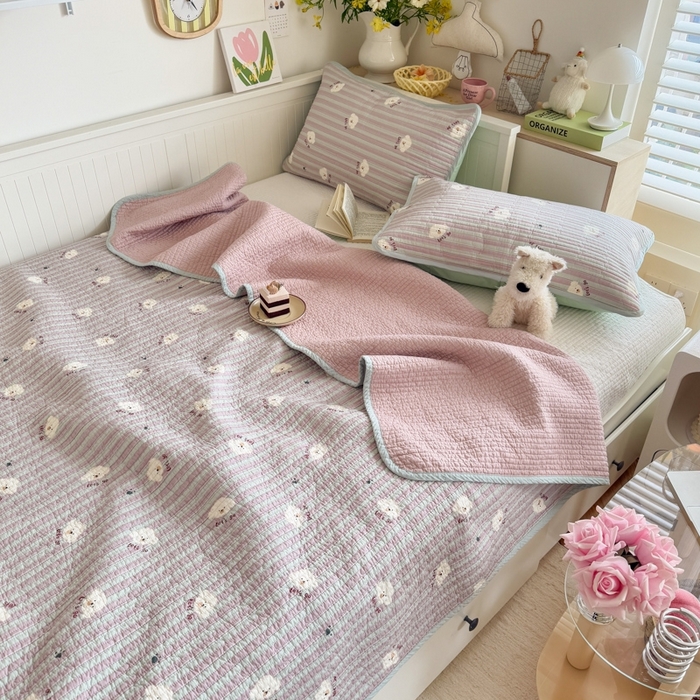 91家纺网 家纺一手货源 找家纺 茉夕家纺 2026新款春季纯棉棉花印花单品床盖单件床盖 努力小狗