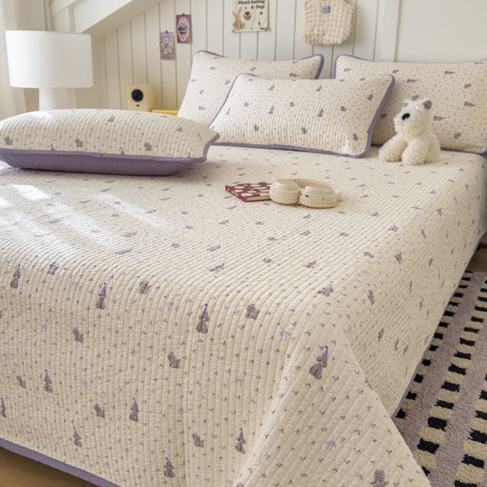 91家纺网 家纺一手货源 找家纺 茉夕家纺 2026新款春季纯棉棉花印花单品床盖单件床盖 圣诞小狗