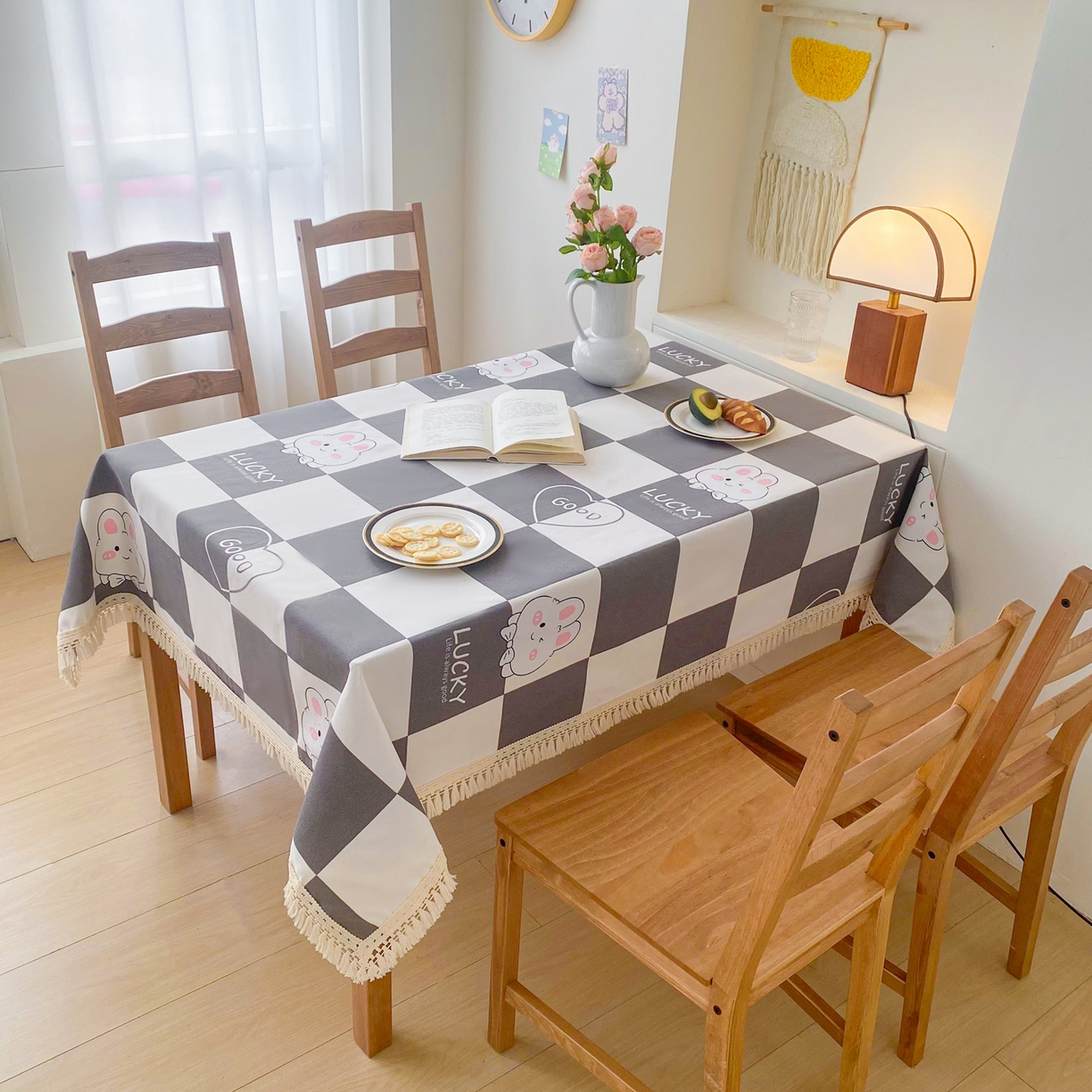 首爱家纺 2026新款印花老粗布桌布 Lucky 兔