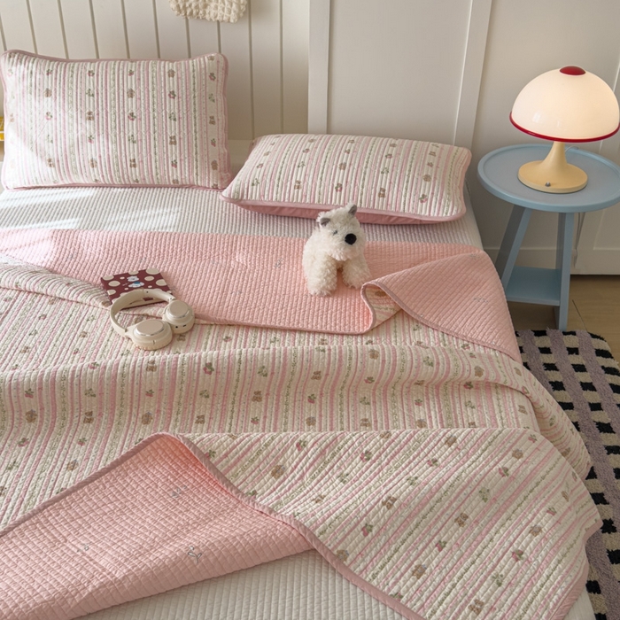 91家纺网 家纺一手货源 找家纺 茉夕家纺 2026新款春季纯棉棉花印花单品床盖单件床盖 心动萌趣