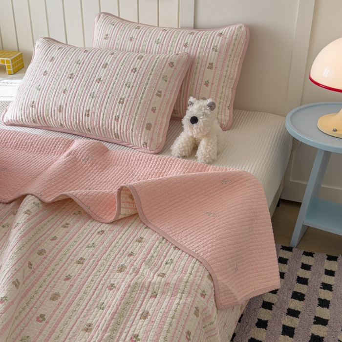 91家纺网 家纺一手货源 找家纺 茉夕家纺 2026新款春季纯棉棉花印花单品床盖单件床盖 心动萌趣