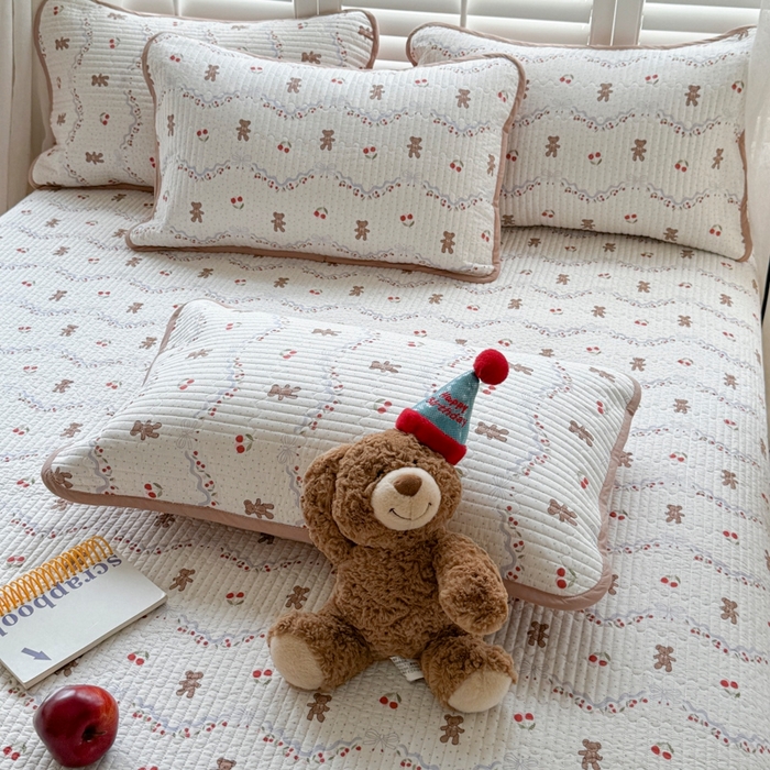 91家纺网 家纺一手货源 找家纺 茉夕家纺 2026新款春季纯棉棉花印花单品床盖单件床盖 樱桃小熊