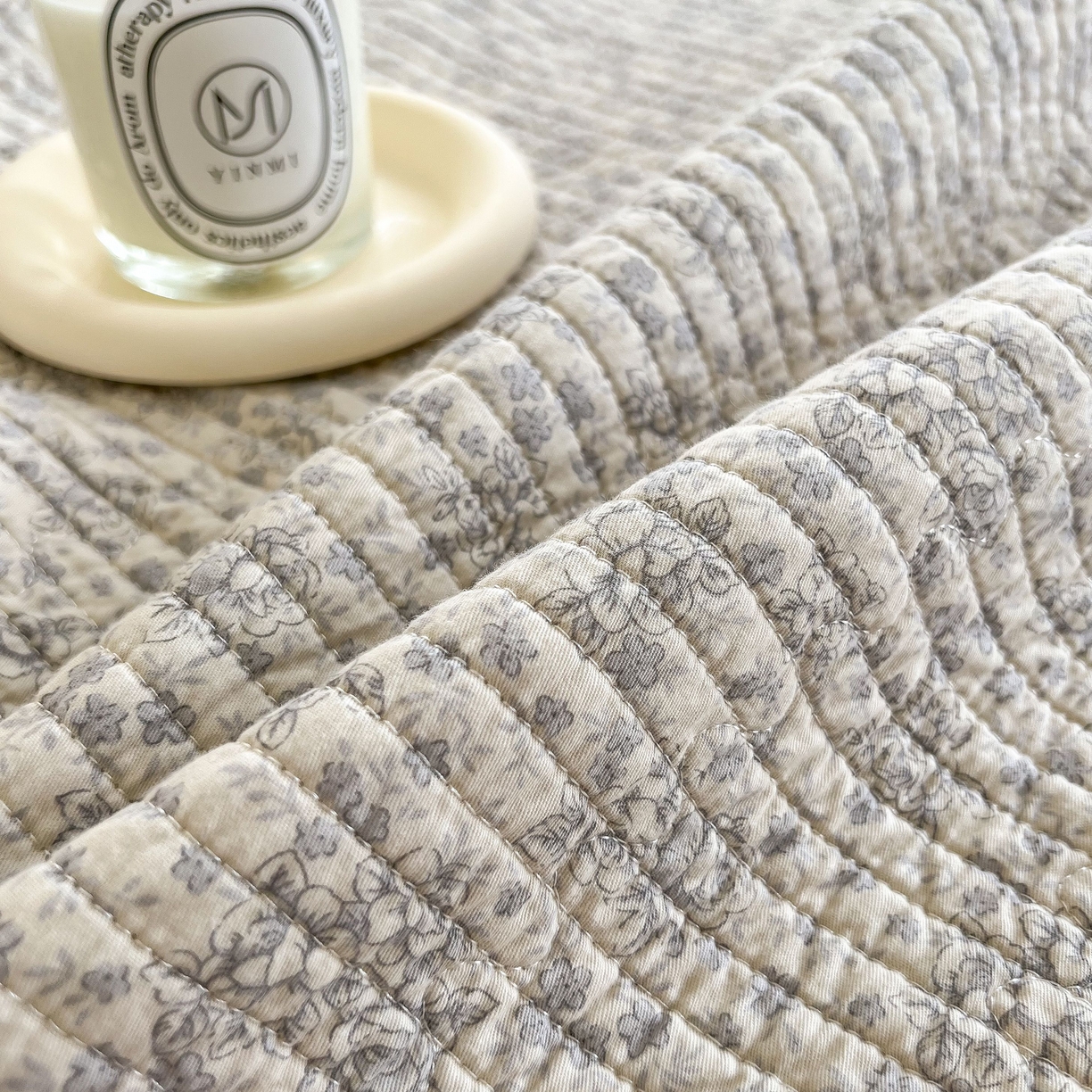 91家纺网 家纺一手货源 找家纺 茉夕家纺 2026新款春季纯棉棉花印花单品床盖单件床盖 枝上花