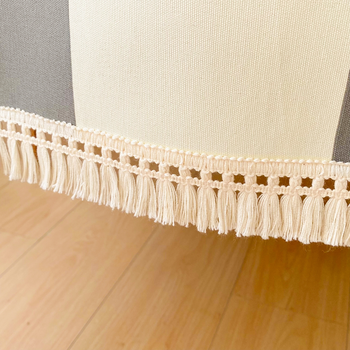 91家纺网 家纺一手货源 找家纺 金泰莱 2026新款印花老粗布桌布 灰格